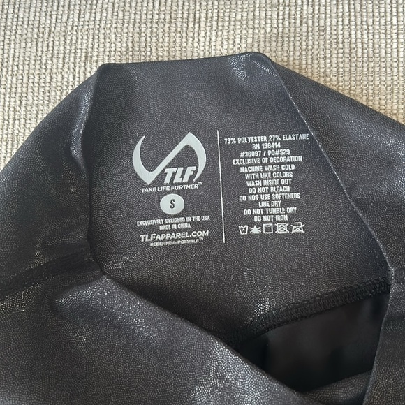 Small Black Leggings - Picture 5 of 6